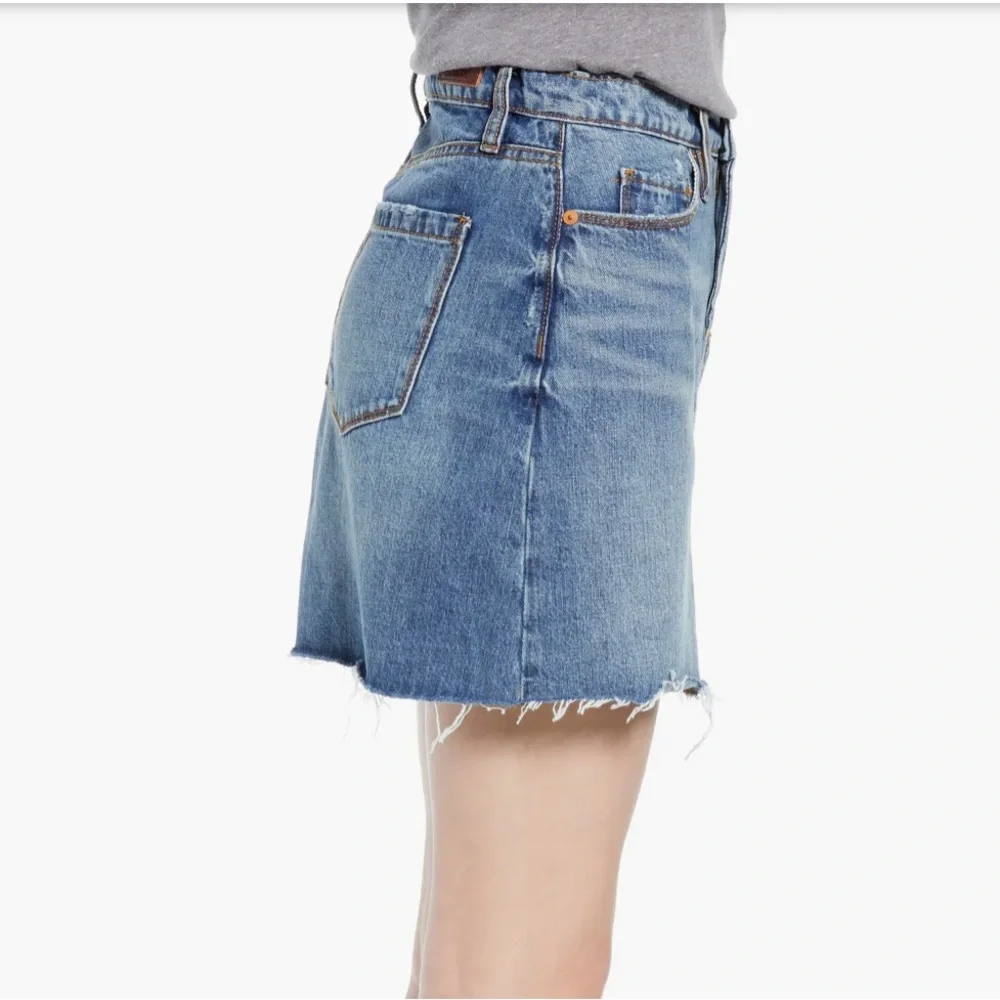 Blank NYC Mini Jean Skirt Blue Denim Raw Frayed Hem Distressed Size 27